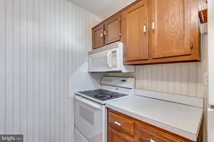 10 Gramercy Pl, Southampton, NJ 08088 - Photo 10