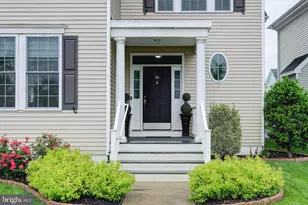 98 Applegate Wy, Chesterfield, NJ 08515 - Photo 2