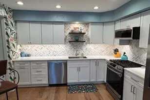 107 Lamplighter Ct, Marlton, NJ 08053 - Photo 10