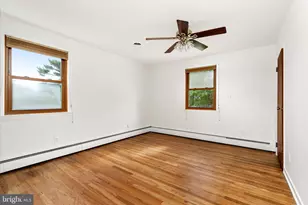 78 Lake Dr, Beverly, NJ 08010 - Photo 22