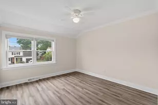 401 Jefferson Ave, Beverly, NJ 08010 - Photo 14