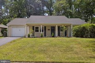 29 Executive Ln, Willingboro, NJ 08046 - Photo 1