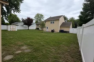 31 Gardenia Dr, Mount Laurel, NJ 08054 - Photo 4