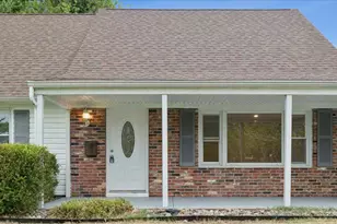 38 Gramercy Ln, Willingborough, NJ 08046 - Photo 2