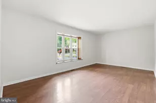 2 Normandy Dr, Medford, NJ 08055 - Photo 6