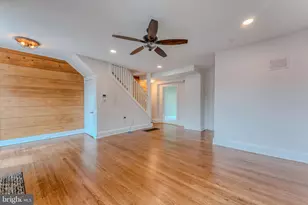 365 Prince St, Bordentown, NJ 08505 - Photo 4