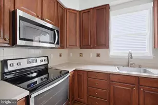 22 Lowell Dr, Marlton, NJ 08053 - Photo 10