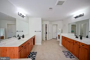127 Starboard Way, Mount Laurel, NJ 08054 - Photo 32