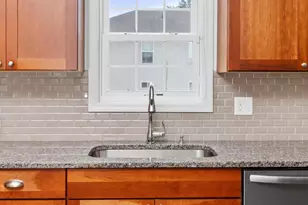 36 E Park St, Bordentown, NJ 08505 - Photo 16