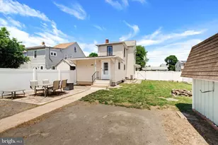 38 E 2nd St, Florence, NJ 08518 - Photo 34