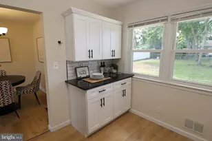 402 Pennington Dr, Westampton, NJ 08060 - Photo 16