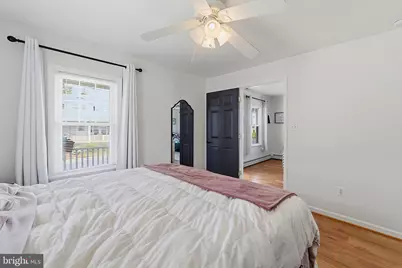15 S Clinton Avenue, Maple Shade, NJ 08052 - Photo 14
