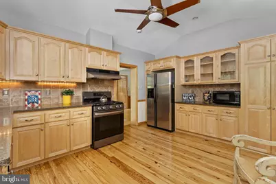 23 Bloomer Drive, Burlington, NJ 08016 - Photo 14