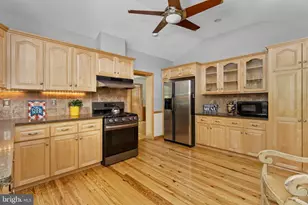 23 Bloomer Dr, Burlington, NJ 08016 - Photo 14