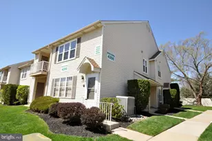 4208 Adelaide Dr, Mount Laurel, NJ 08054 - Photo 2