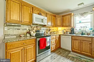 96 Huntington Dr, Southampton, NJ 08088 - Photo 14