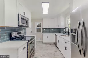 18 Bong Terrace, Mount Holly, NJ 08060 - Photo 6