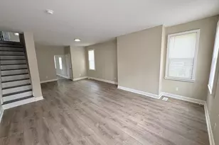 806 High St, Burlington, NJ 08016 - Photo 2