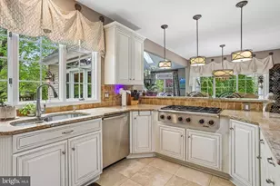 21 Brookwood Rd, Mount Laurel, NJ 08054 - Photo 10