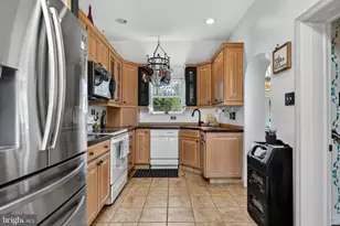 308 Lilac Ln, Delanco, NJ 08075 - Photo 12