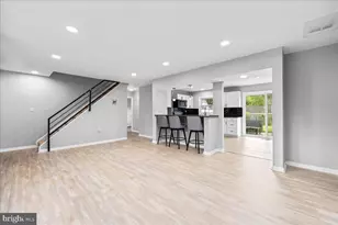 11 Hampton Ln, Willingboro, NJ 08046 - Photo 8