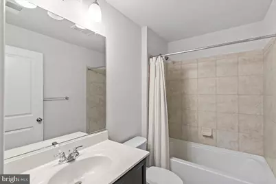 10 Rome Way, Mount Laurel, NJ 08054 - Photo 28