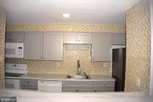 33 Sequoia Ct, Marlton, NJ 08053 - Photo 8