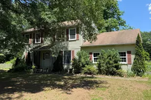 518 Adams Ln, Southampton, NJ 08088 - Photo 2