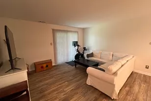 3003 Heatherstone Ct, Mount Laurel, NJ 08054 - Photo 6