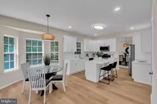 19 Sunflower Cir, Burlington, NJ 08016 - Photo 18