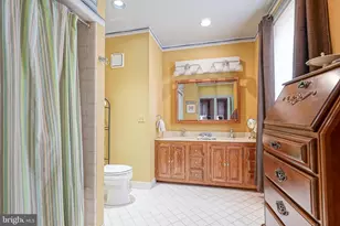 339 E Union St, Burlington, NJ 08016 - Photo 24