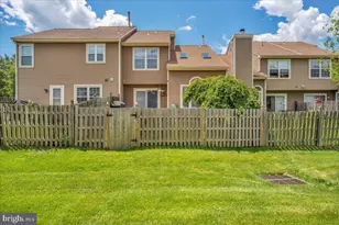 18 Kenton Pl, Mount Laurel, NJ 08054 - Photo 36