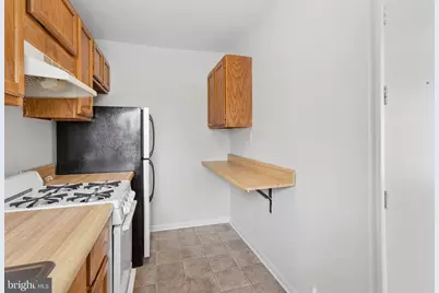 407 Cinnaminson Avenue #5, Palmyra, NJ 08065 - Photo 6