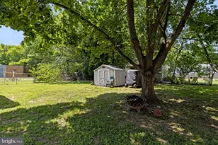 1073 Wallace Ave, Florence, NJ 08554 - Photo 28
