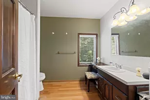 1073 Wallace Ave, Florence, NJ 08554 - Photo 24