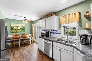 75 Gaffney Ln, Willingboro, NJ 08046 - Photo 8