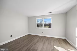 27 Florence Tollgate Pl, Burlington, NJ 08016 - Photo 14