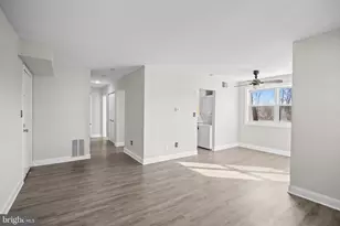 27 Florence Tollgate Pl, Burlington, NJ 08016 - Photo 4