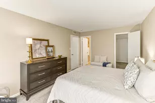 302 Wharton Rd, Mount Laurel, NJ 08054 - Photo 14