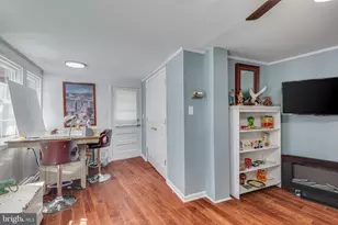 415 Prince St, Bordentown, NJ 08505 - Photo 18