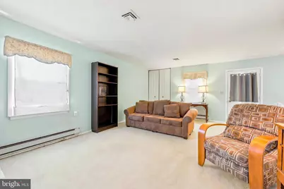 135 Huntington Drive, Southampton, NJ 08088 - Photo 8