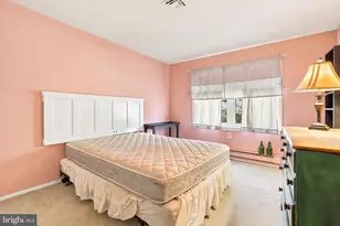 135 Huntington Dr, Southampton, NJ 08088 - Photo 14