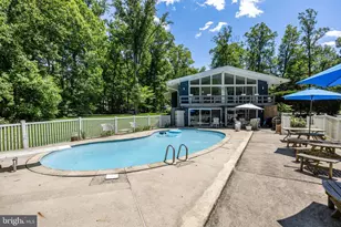 8 Bloomer Dr, Burlington, NJ 08016 - Photo 56