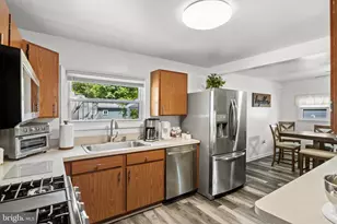 155 W Hampton St, Pemberton, NJ 08068 - Photo 12
