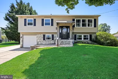 500 Woodlane Court, Cinnaminson, NJ 08077 - Photo 2