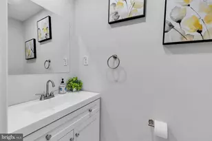 18 Harrington Cir, Willingboro, NJ 08046 - Photo 6