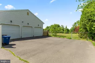 607 Chesterfield Arneytown Rd, Chesterfield, NJ 08515 - Photo 44