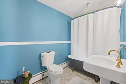126 E Union Street, Burlington, NJ 08016 - Photo 16