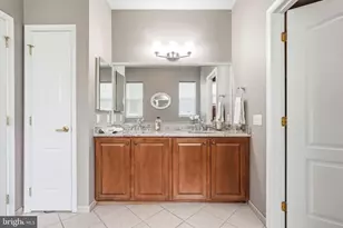 42 Huxley Cir, Marlton, NJ 08053 - Photo 16