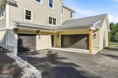 319 E Central Avenue, Moorestown, NJ 08057 - Photo 4